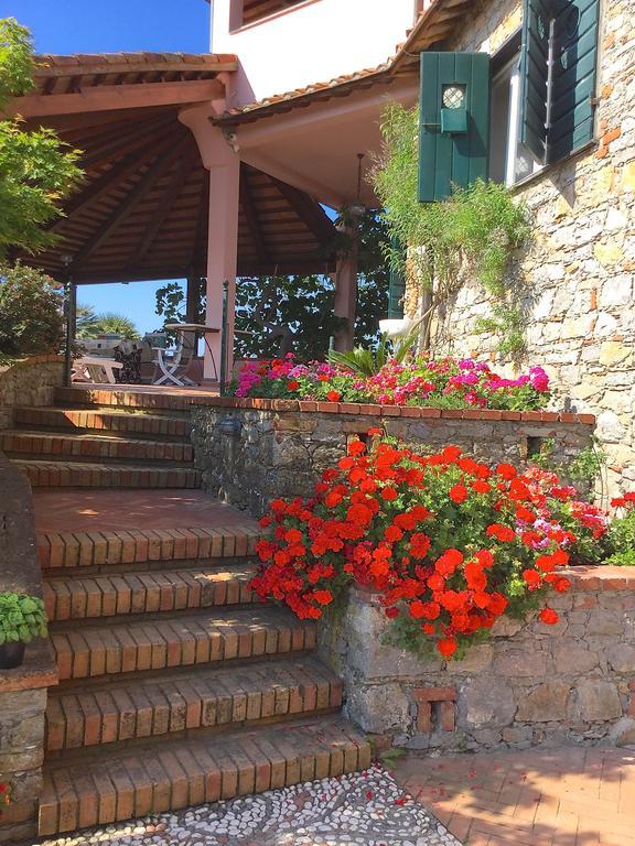 B&B Le Palme Ameglia Ngoại thất bức ảnh