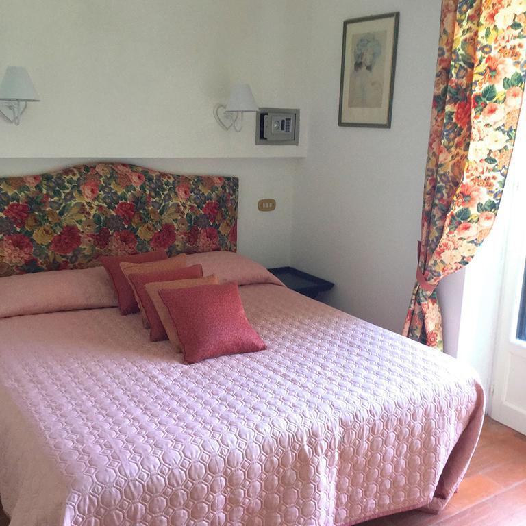 B&B Le Palme Ameglia Ngoại thất bức ảnh